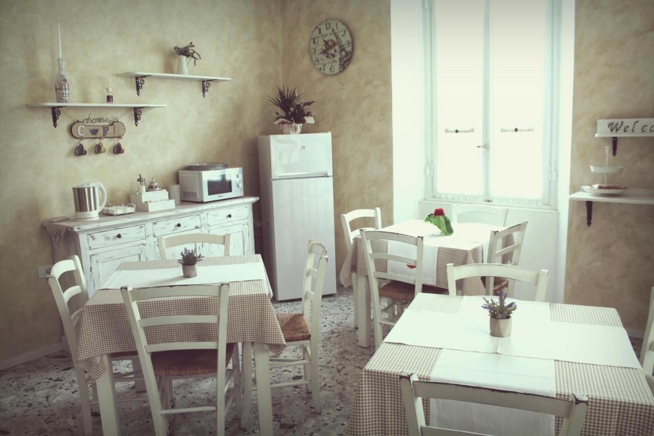 B&B Red House Garlate Extérieur photo